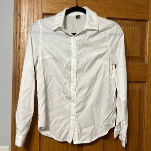 Light breezy button up stark white and now stains